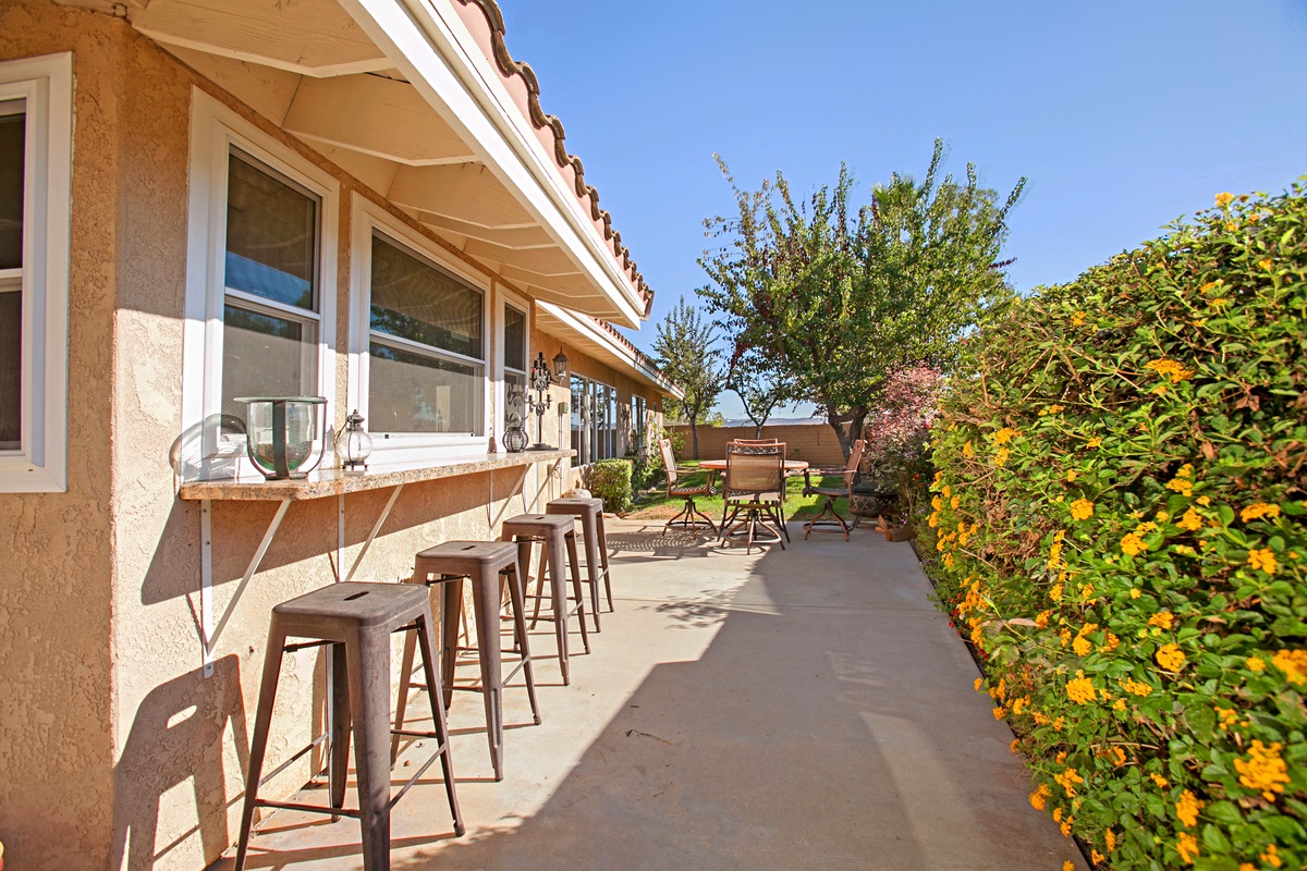 13301 Jonathan Park Lane Poway, CA 92064 - Photo 13 of 25