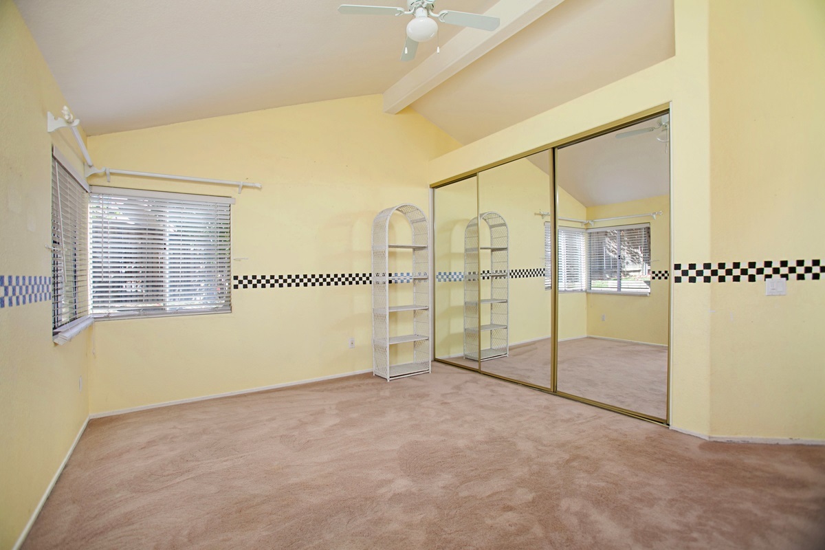 13301 Jonathan Park Lane Poway, CA 92064 - Photo 23 of 25