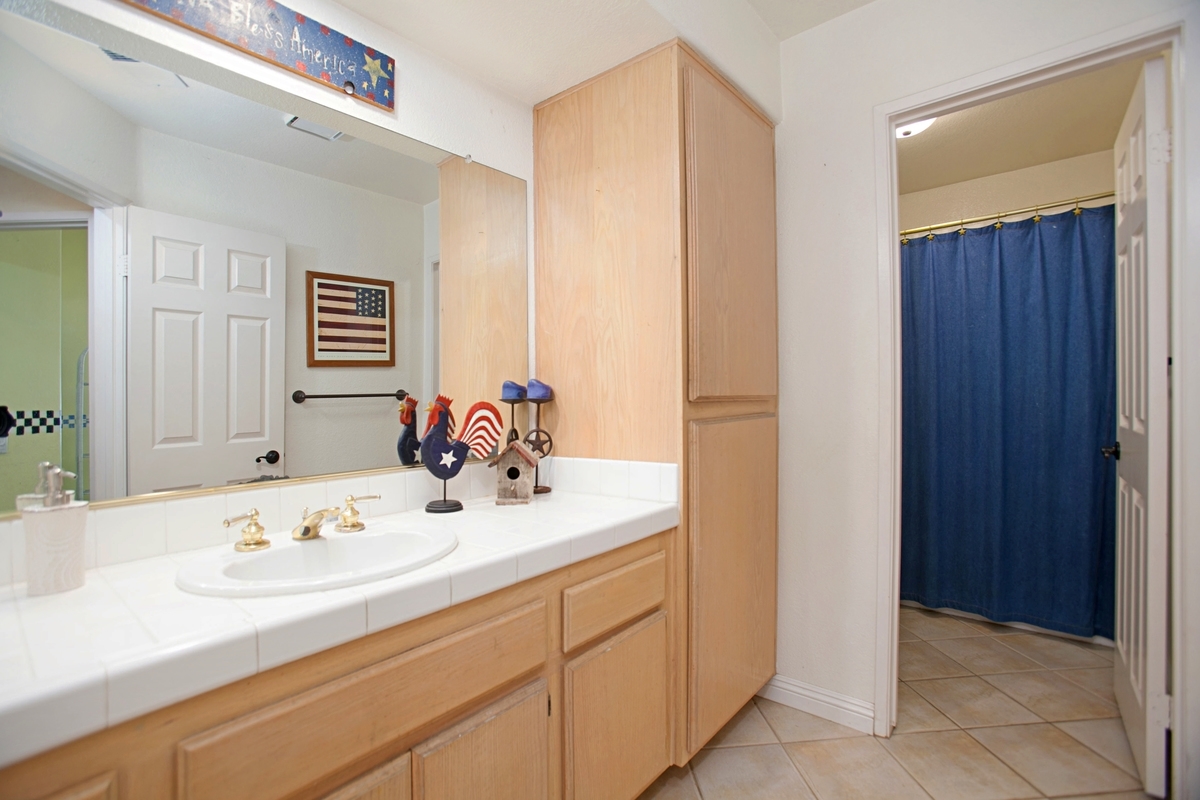13301 Jonathan Park Lane Poway, CA 92064 - Photo 24 of 25