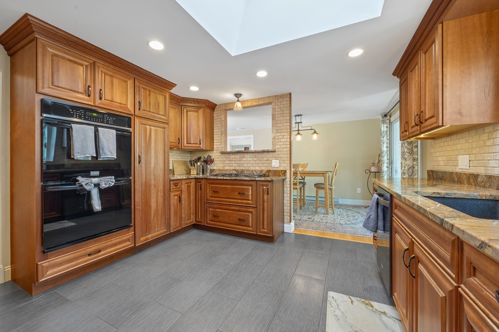 44 Pine Plain Road Boxford, MA 01921 - Photo 8 of 36 Gallery Image 8