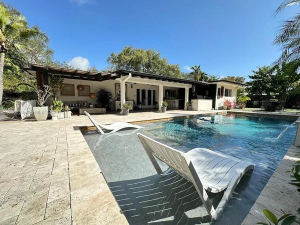 $6,650 | 6520 Southwest 65th Street, South Miami, FL 33143