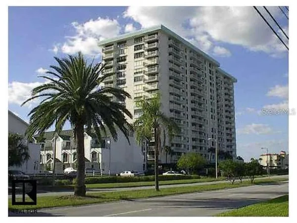 $2,900 | 400 Island Way, Unit 1205, Clearwater Beach, FL 33767