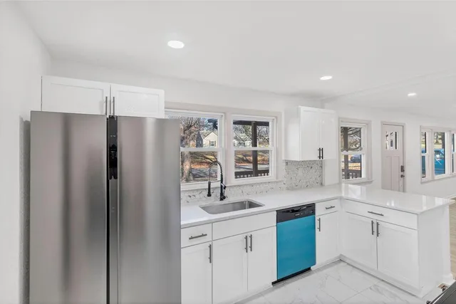 $245,000 | 1223 West 32nd Street, Independence, MO 64055