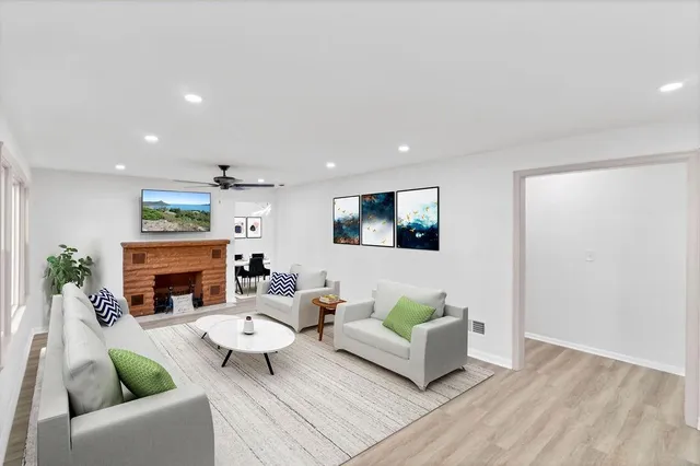 $245,000 | 1223 West 32nd Street, Independence, MO 64055