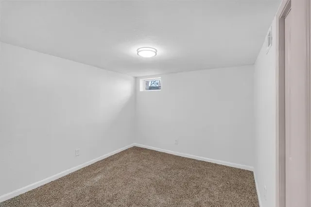 $245,000 | 1223 West 32nd Street, Independence, MO 64055