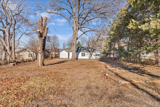 $245,000 | 1223 West 32nd Street, Independence, MO 64055