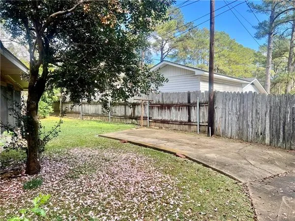 $229,000 | 308 Iris Park Drive, Pineville, LA 71360