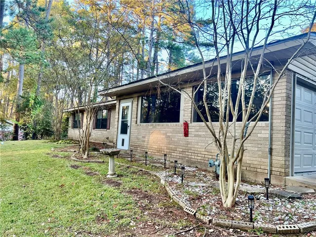 $229,000 | 308 Iris Park Drive, Pineville, LA 71360