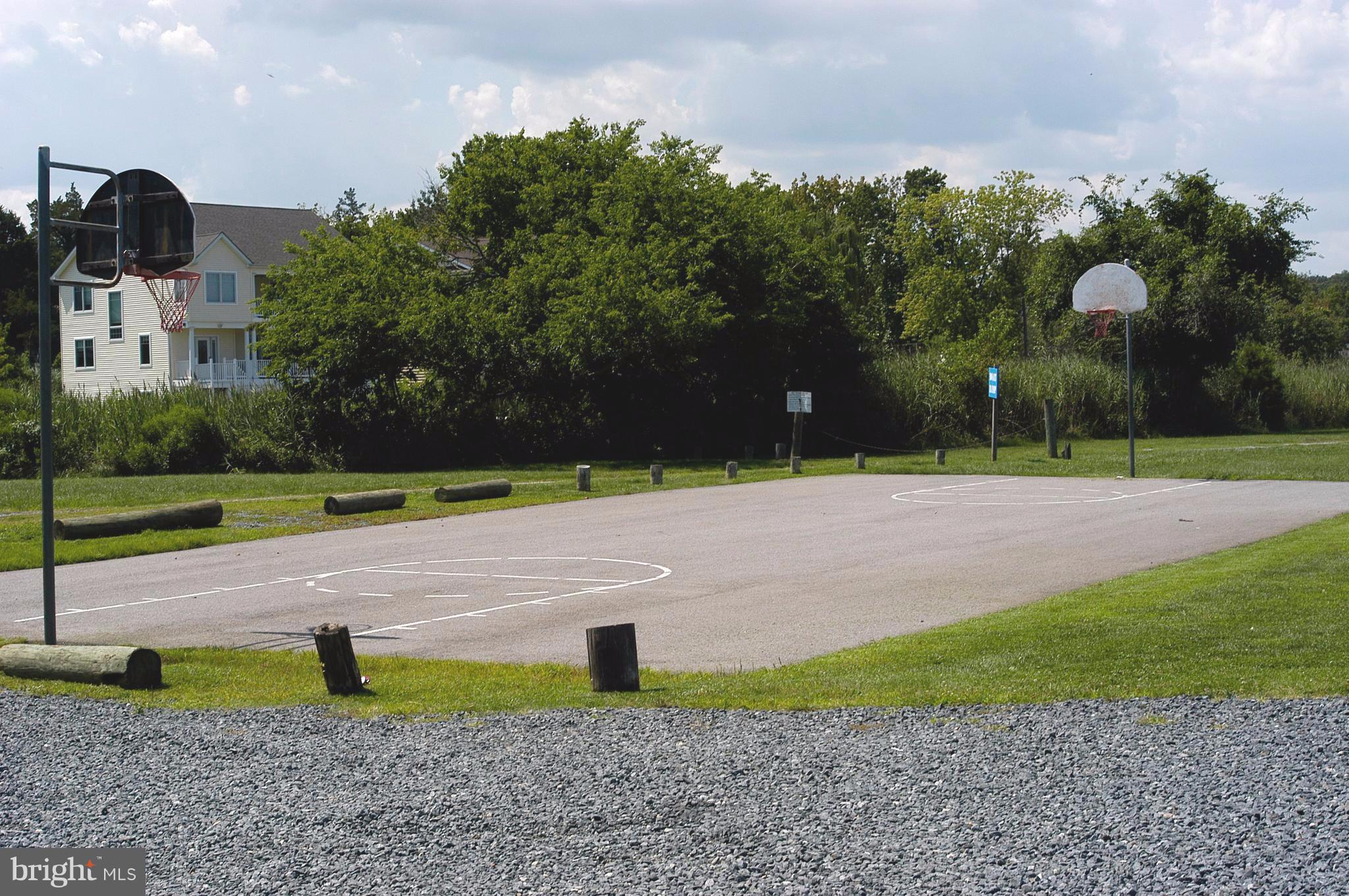 3720 2nd Avenue Edgewater, MD 21037 - Photo 27 of 30 Community Basketball Court