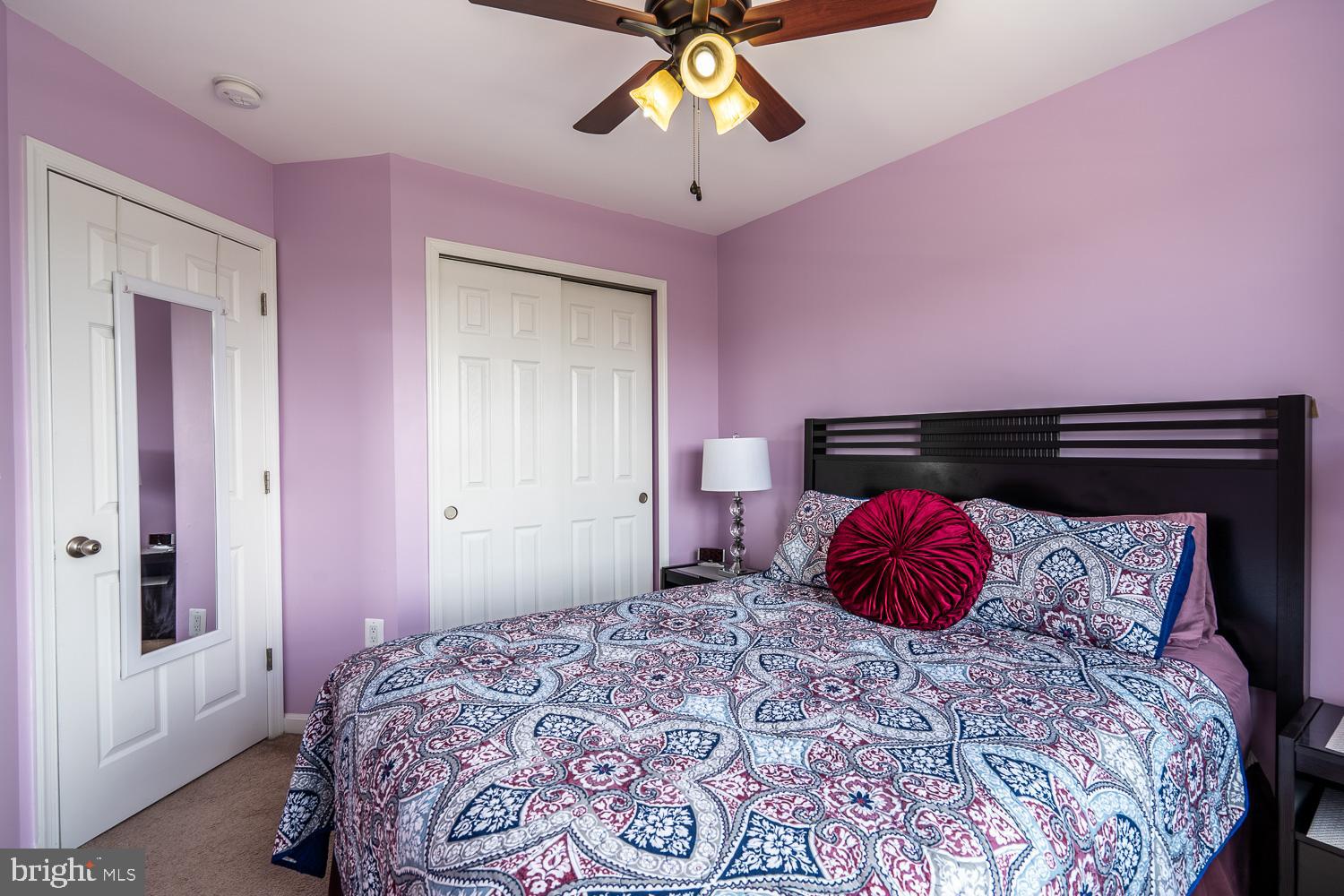 25676 Pleasant Valley Road Chantilly, VA 20152 - Photo 22 of 36 Guest Bed Room