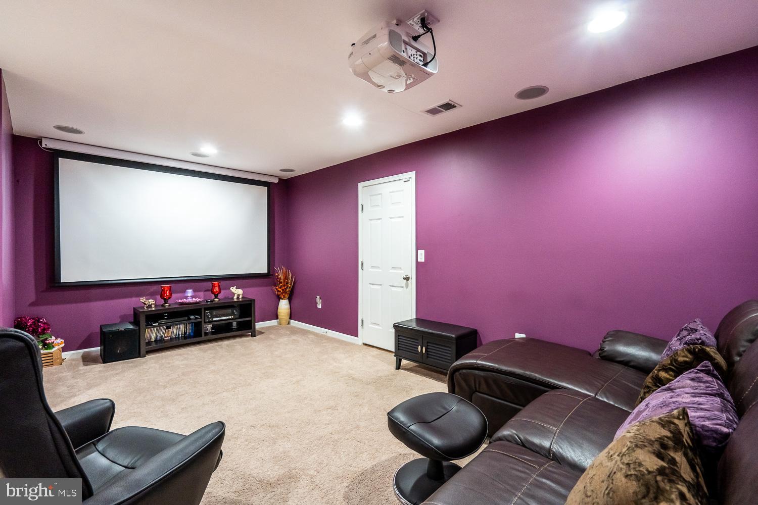 25676 Pleasant Valley Road Chantilly, VA 20152 - Photo 33 of 36 Entertainment Area & Basement
