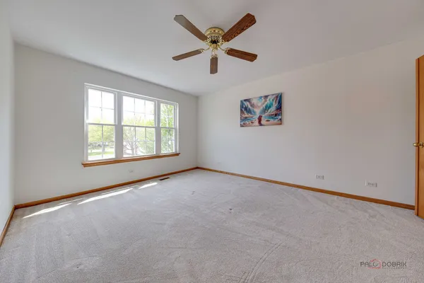 $425,000 | 2944 Oak Court, Unit 2944, Schaumburg, IL 60193