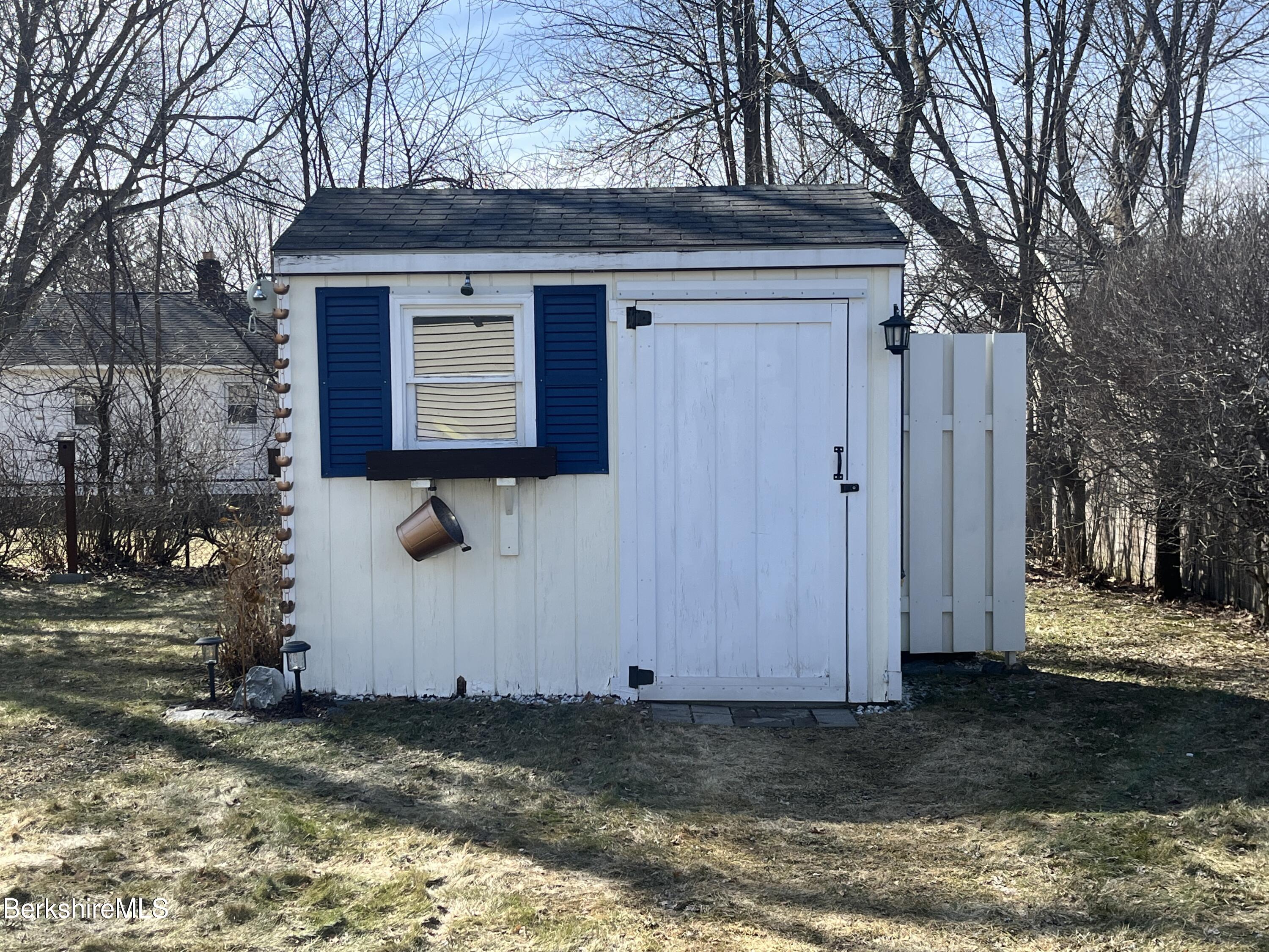 10 Huron Street Pittsfield, MA 01201 - Photo 28 of 28 Shed