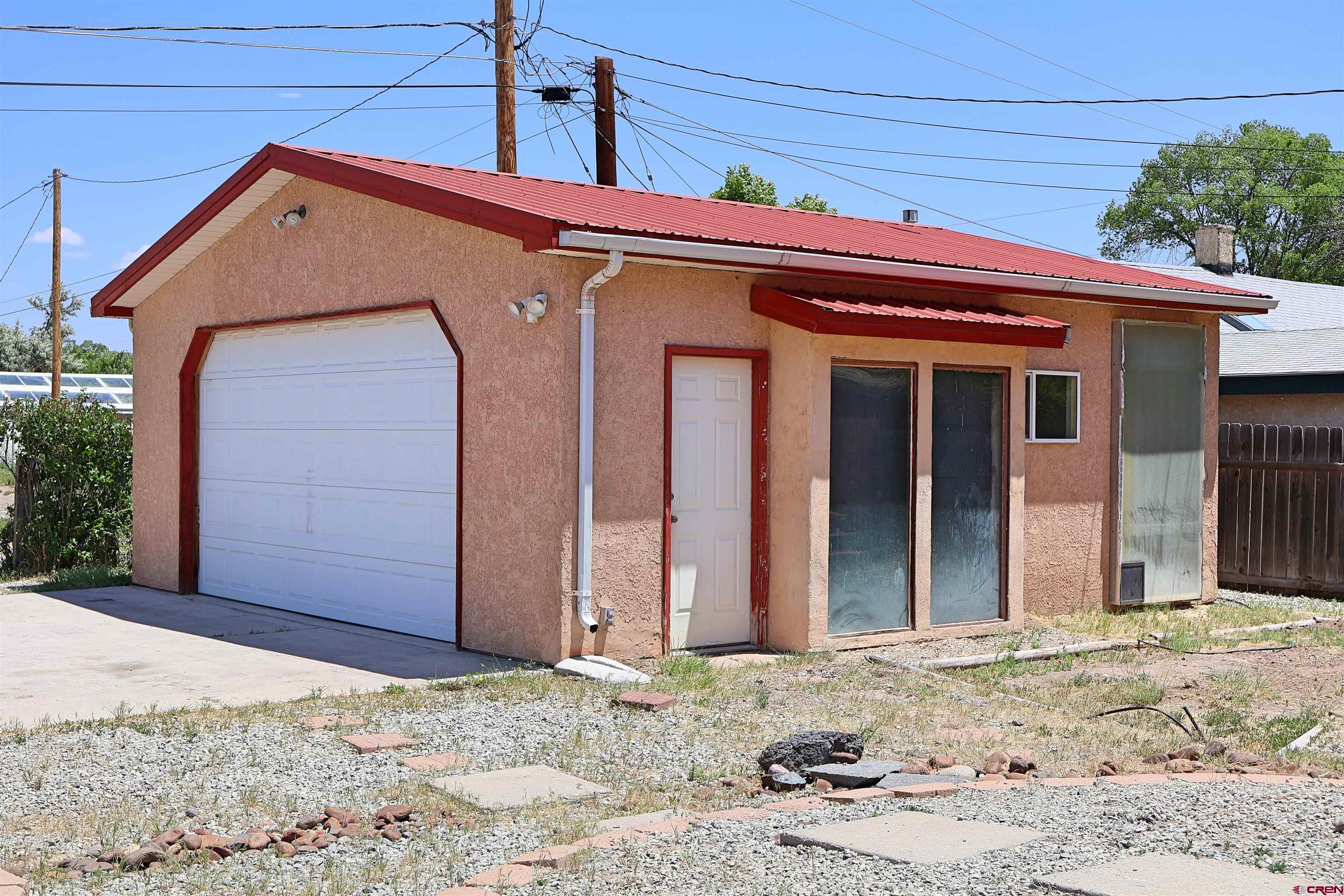 807 13th Street Alamosa, CO 81101 - Photo 22 of 31 a front view of a house