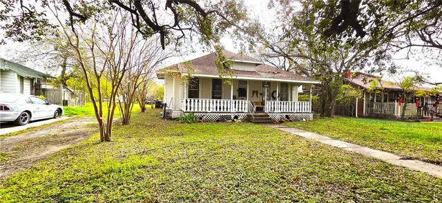 $117,000 | 640 Fetick Avenue, Taft, TX 78390