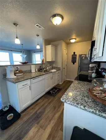 $255,000 | 800 16th Street, Valley Falls, KS 66088