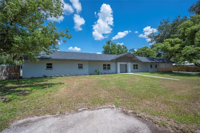 $379,950 | 410 Tecumseh Avenue, Fort Meade, FL 33841