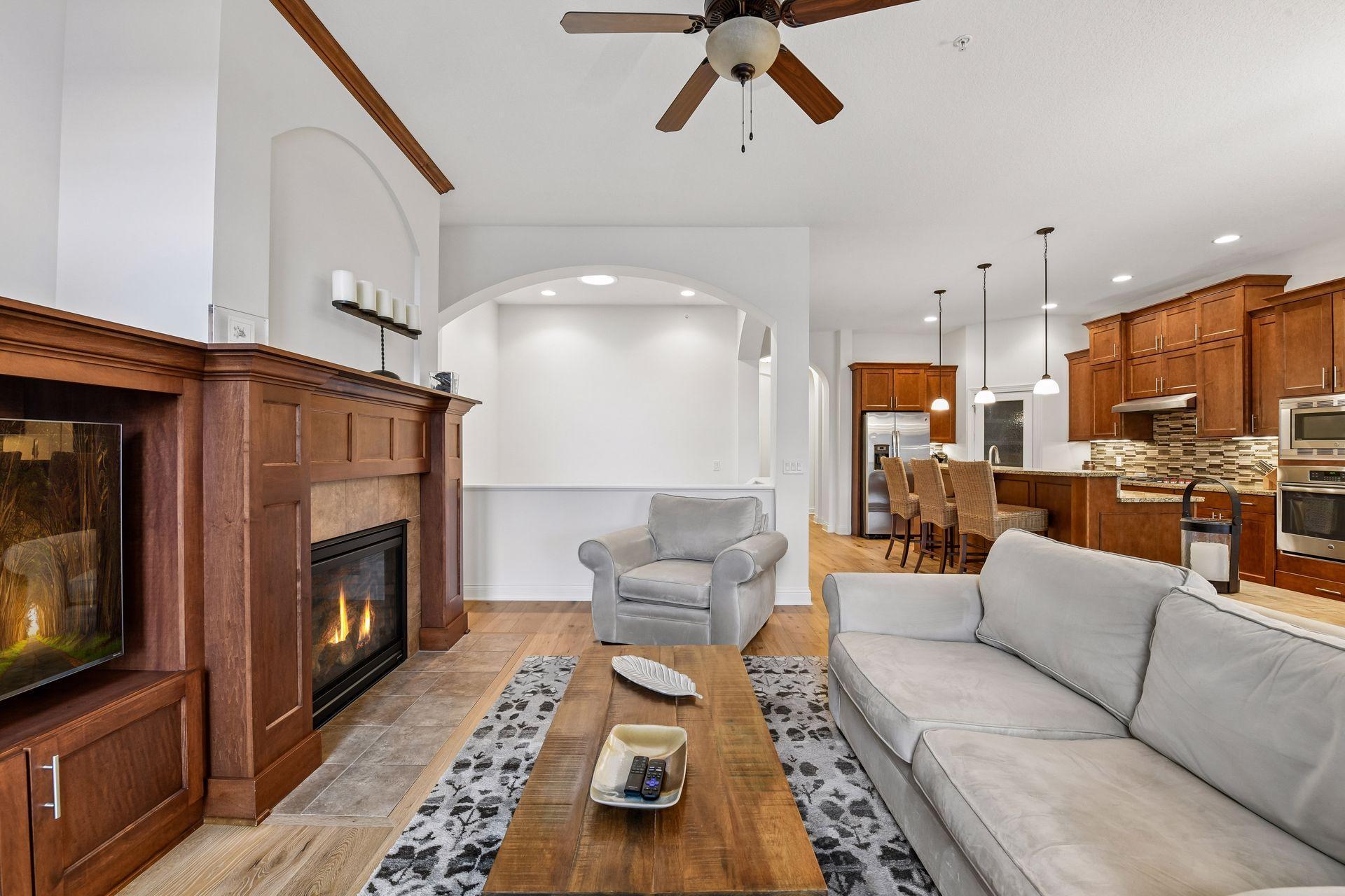 8736 Lake Riley Drive Chanhassen, MN 55317 - Photo 11 of 99