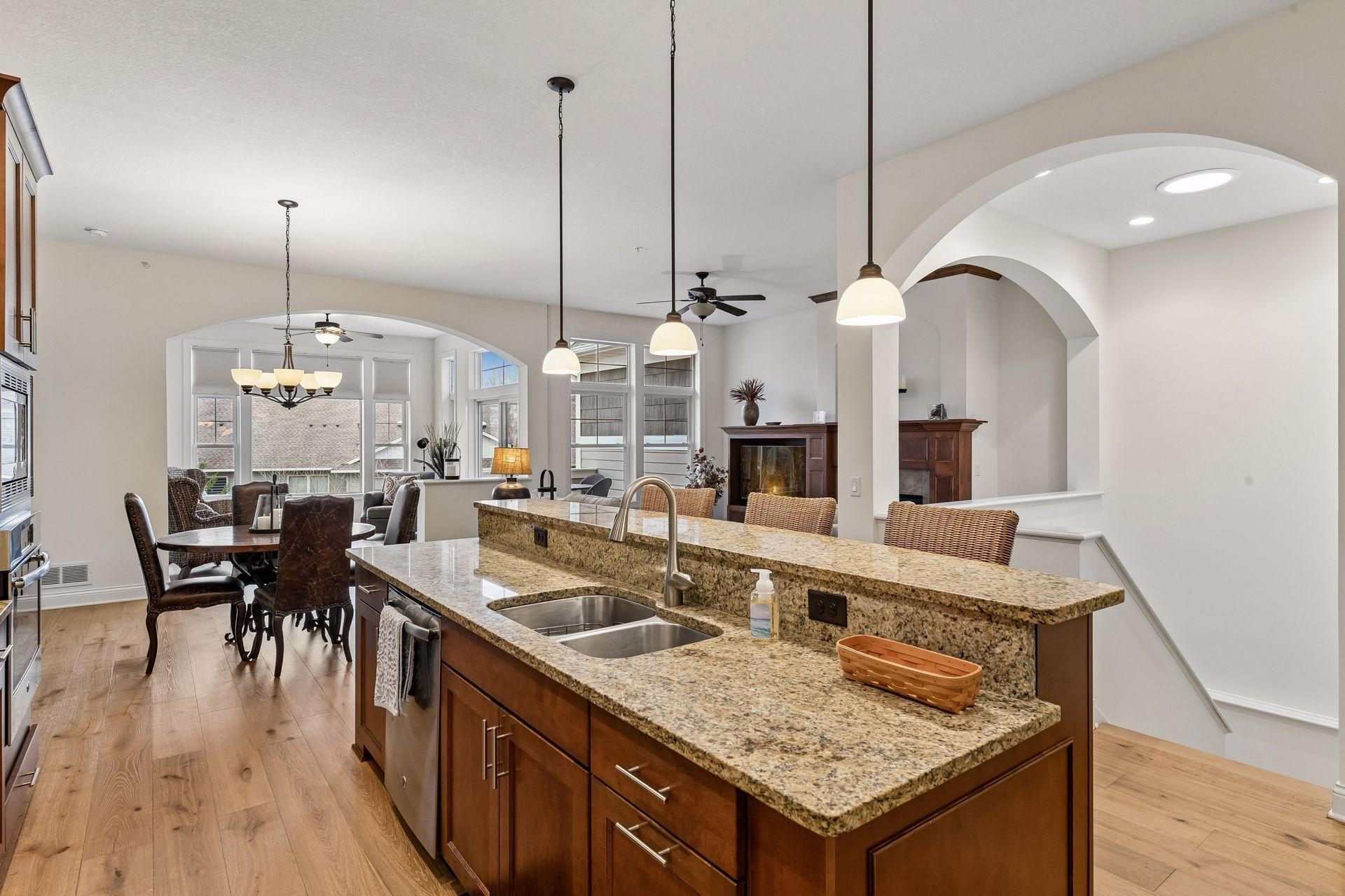 8736 Lake Riley Drive Chanhassen, MN 55317 - Photo 18 of 99