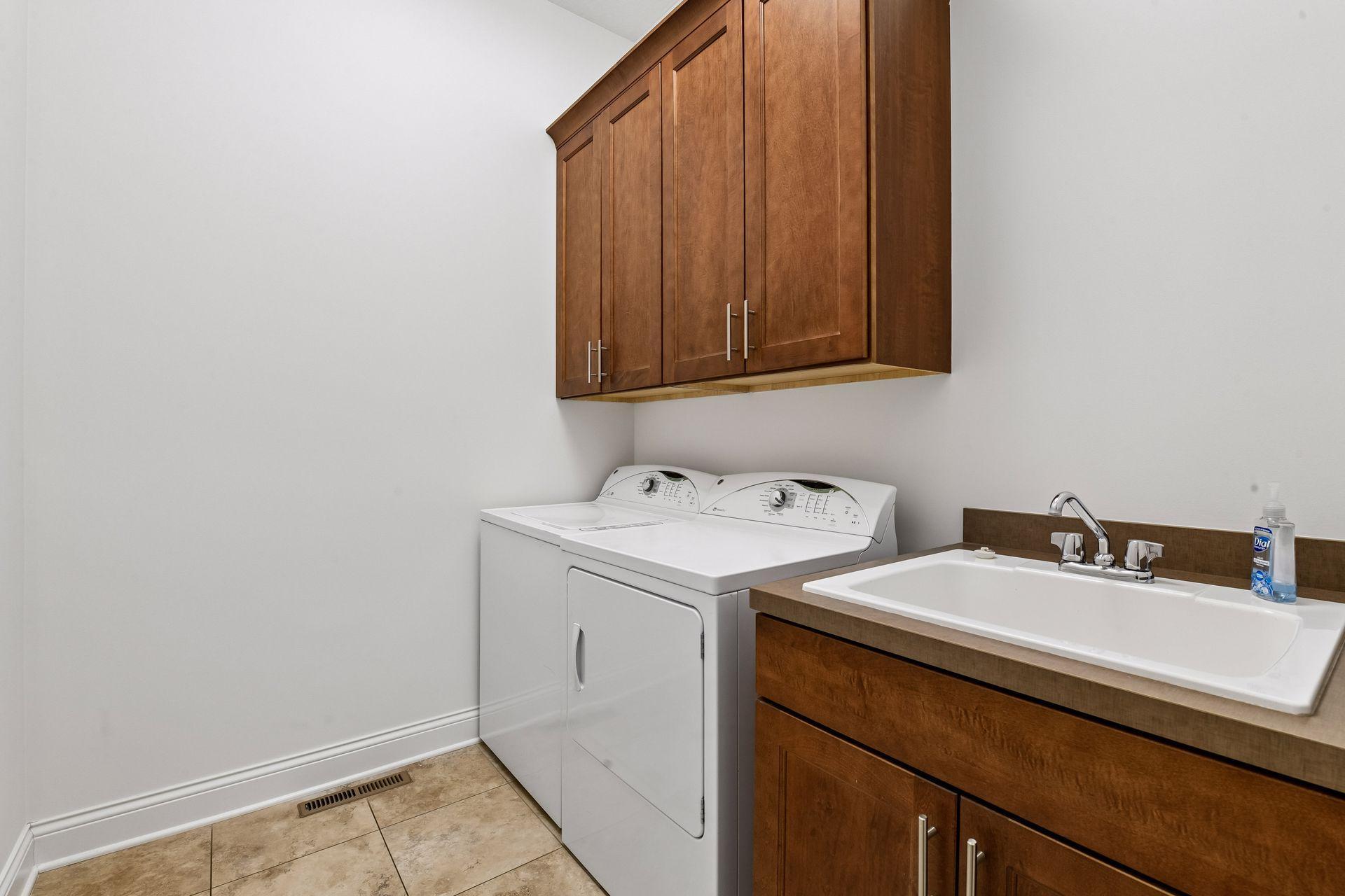 8736 Lake Riley Drive Chanhassen, MN 55317 - Photo 44 of 99