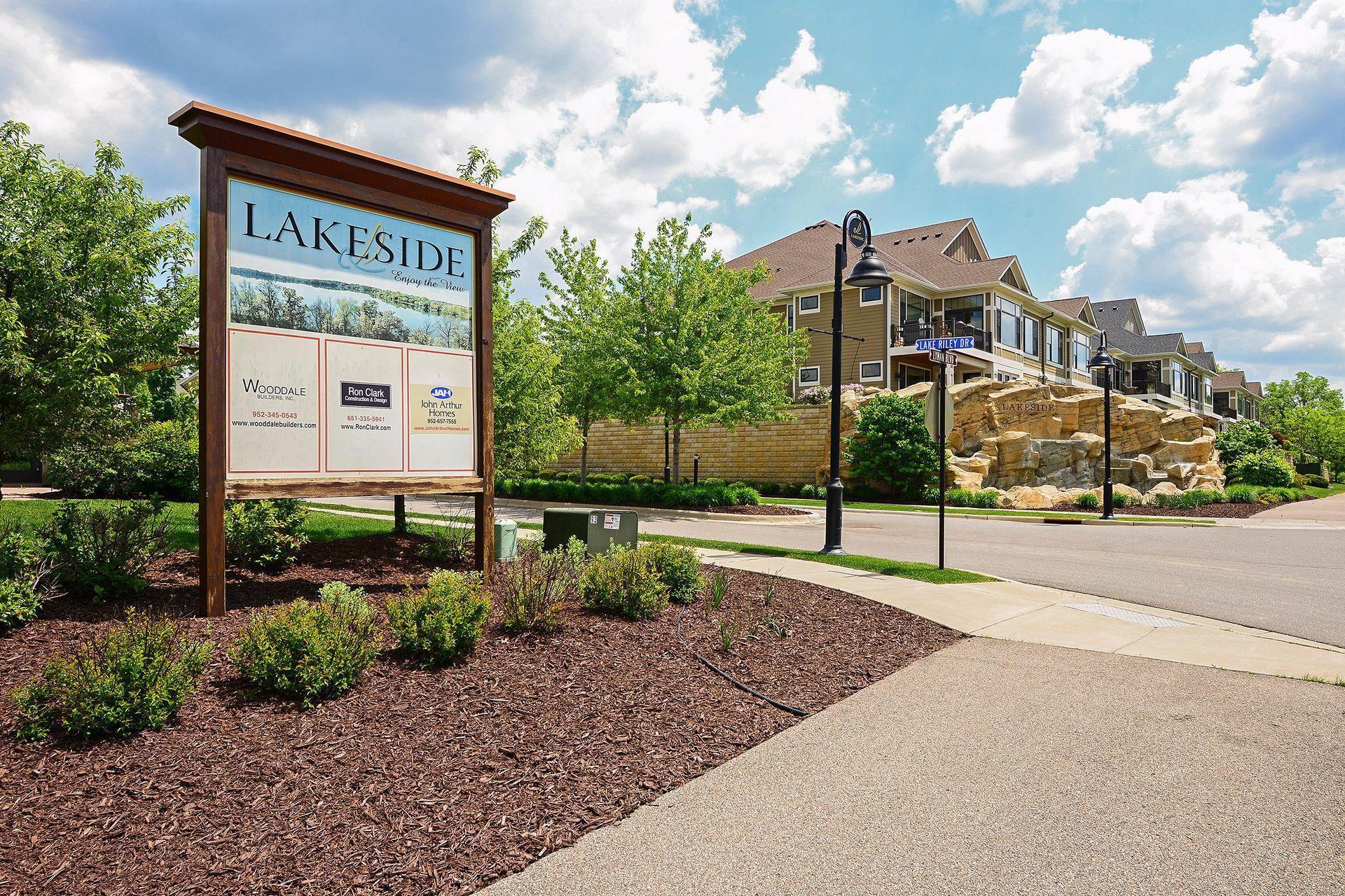 8736 Lake Riley Drive Chanhassen, MN 55317 - Photo 57 of 99