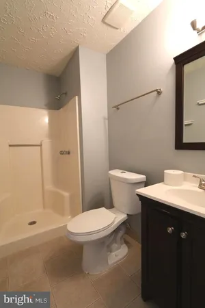 $1,997 | 157 Azalea Court, Unit 211, Upper Marlboro, MD 20774
