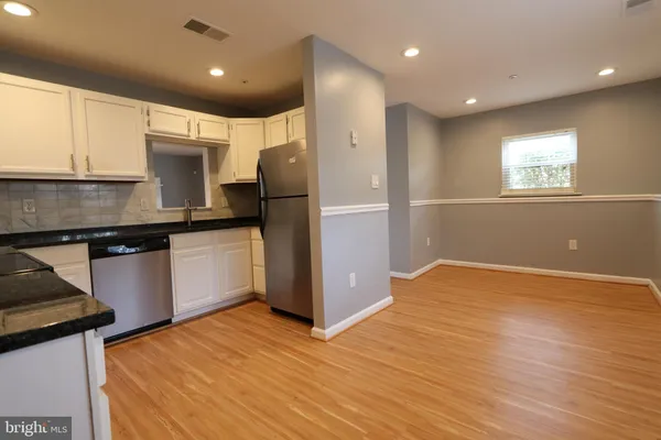 $1,997 | 157 Azalea Court, Unit 211, Upper Marlboro, MD 20774