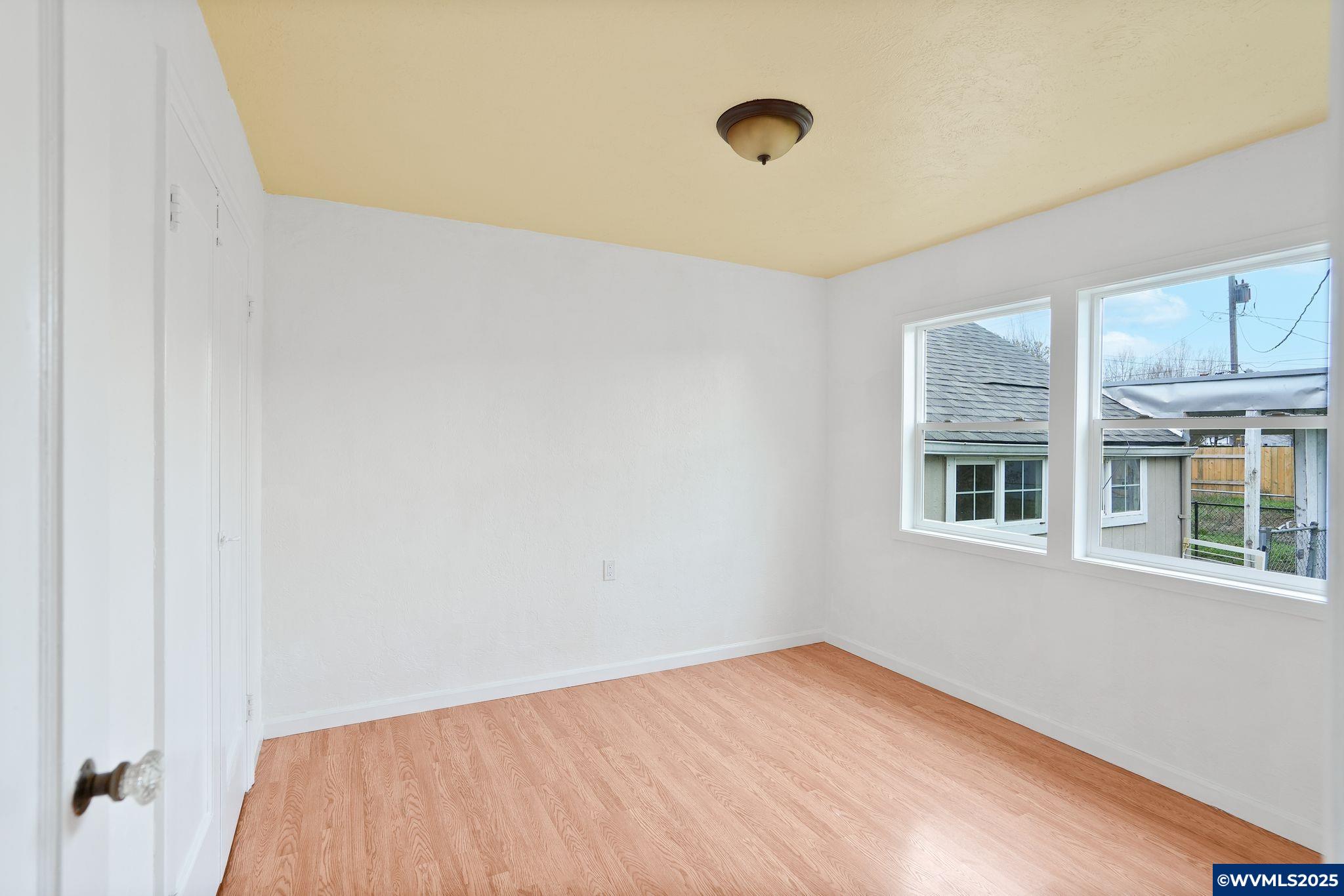 1405 Southwest Calapooia Street Albany, OR 97321 - Photo 26 of 33