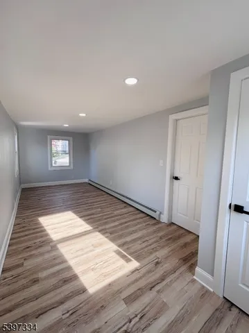 $3,100 | 48 North York Street, Unit 2R, Paterson, NJ 07524