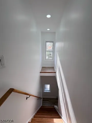 $3,100 | 48 North York Street, Unit 2R, Paterson, NJ 07524