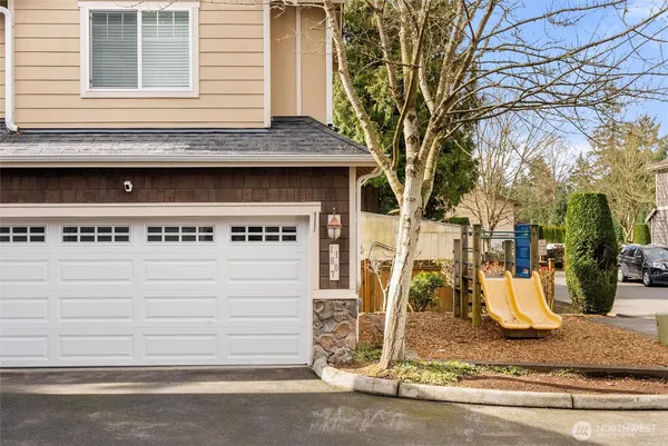 $565,000 | 11607 9th Drive Southeast, Everett, WA 98208