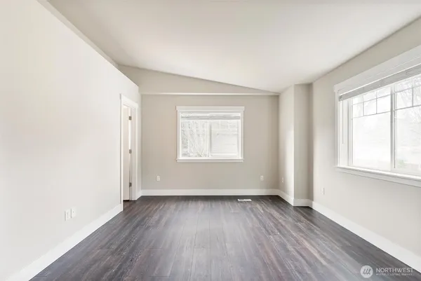 $565,000 | 11607 9th Drive Southeast, Everett, WA 98208