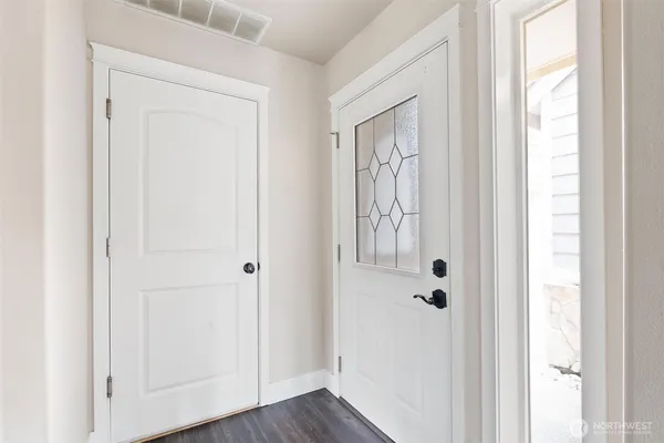 $565,000 | 11607 9th Drive Southeast, Everett, WA 98208