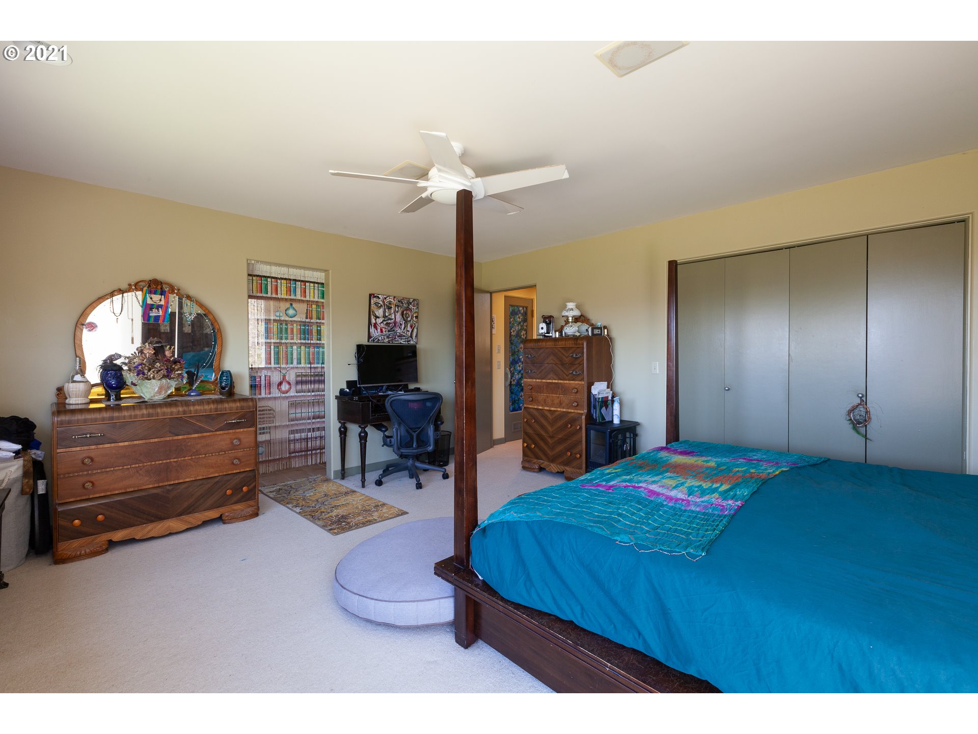 2010 State Road Mosier, OR 97040 - Photo 16 of 30 Gallery Image 16