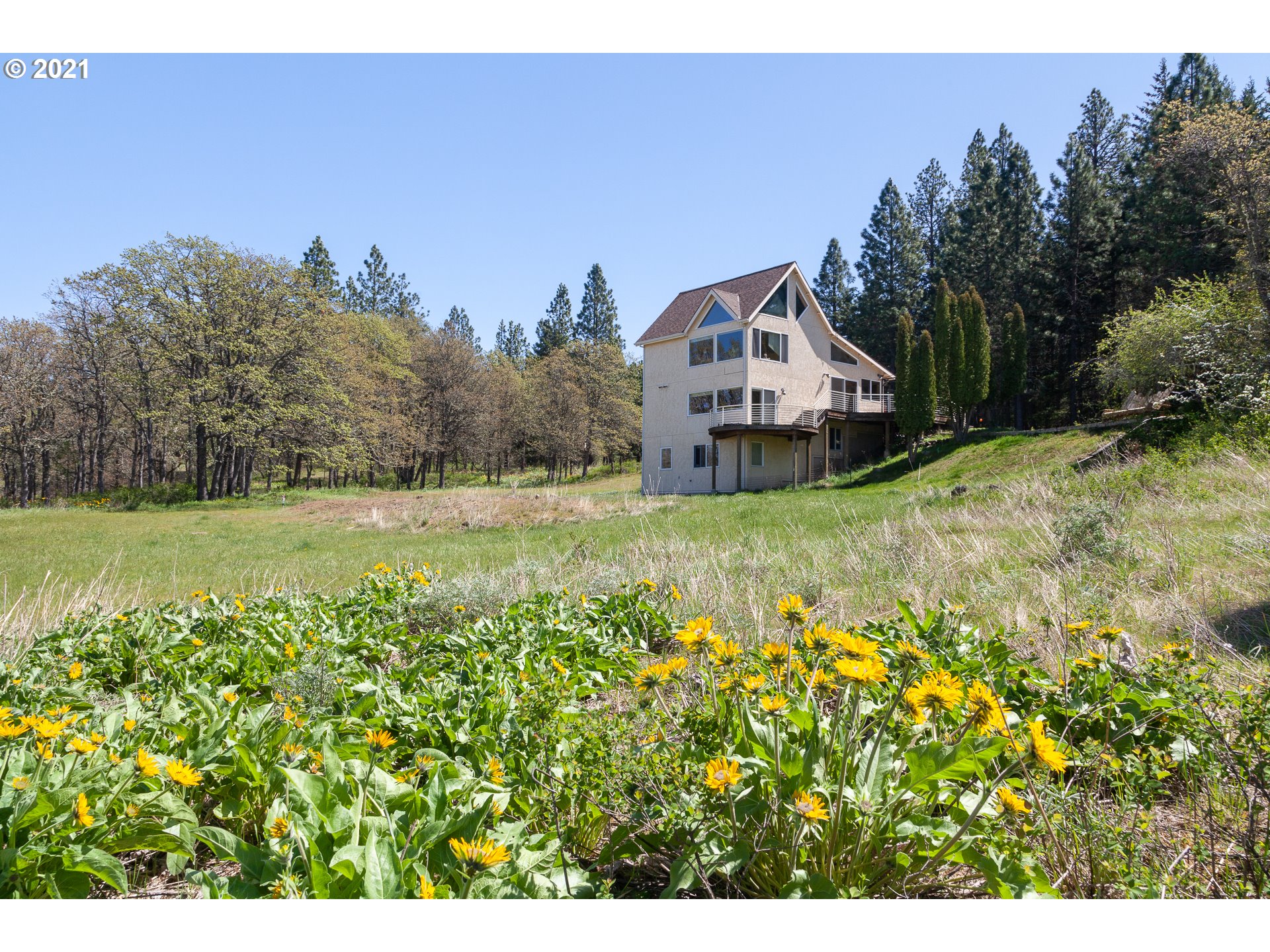 2010 State Road Mosier, OR 97040 - Photo 3 of 30 Gallery Image 3