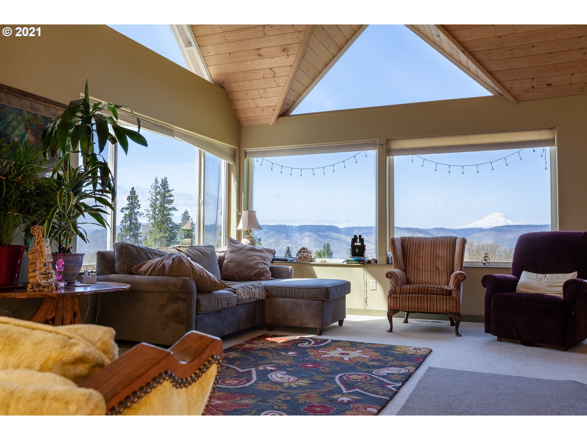 2010 State Road Mosier, OR 97040 - Photo 10 of 30 Gallery Image 10