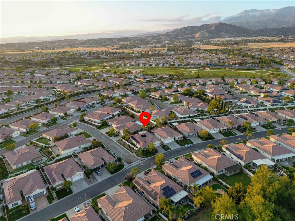 962 Gleneagles Road Beaumont, CA 92223 - Photo 4 of 31