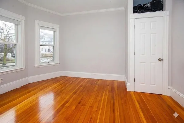 $3,900 | 58 Willow Avenue, Unit 58, Somerville, MA 02144