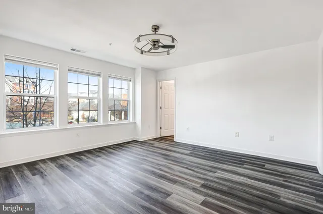 $2,800 | 25550 Casale Terrace, Chantilly, VA 20152