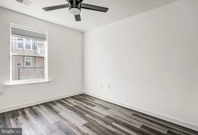 $2,800 | 25550 Casale Terrace, Chantilly, VA 20152