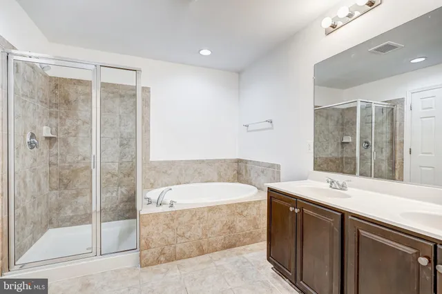 $2,800 | 25550 Casale Terrace, Chantilly, VA 20152