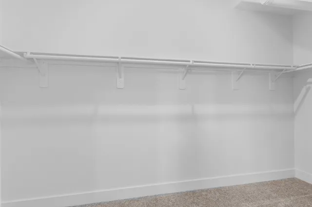 $387,990 | 359 Twin Lakes Boulevard West, West Columbia, TX 77486