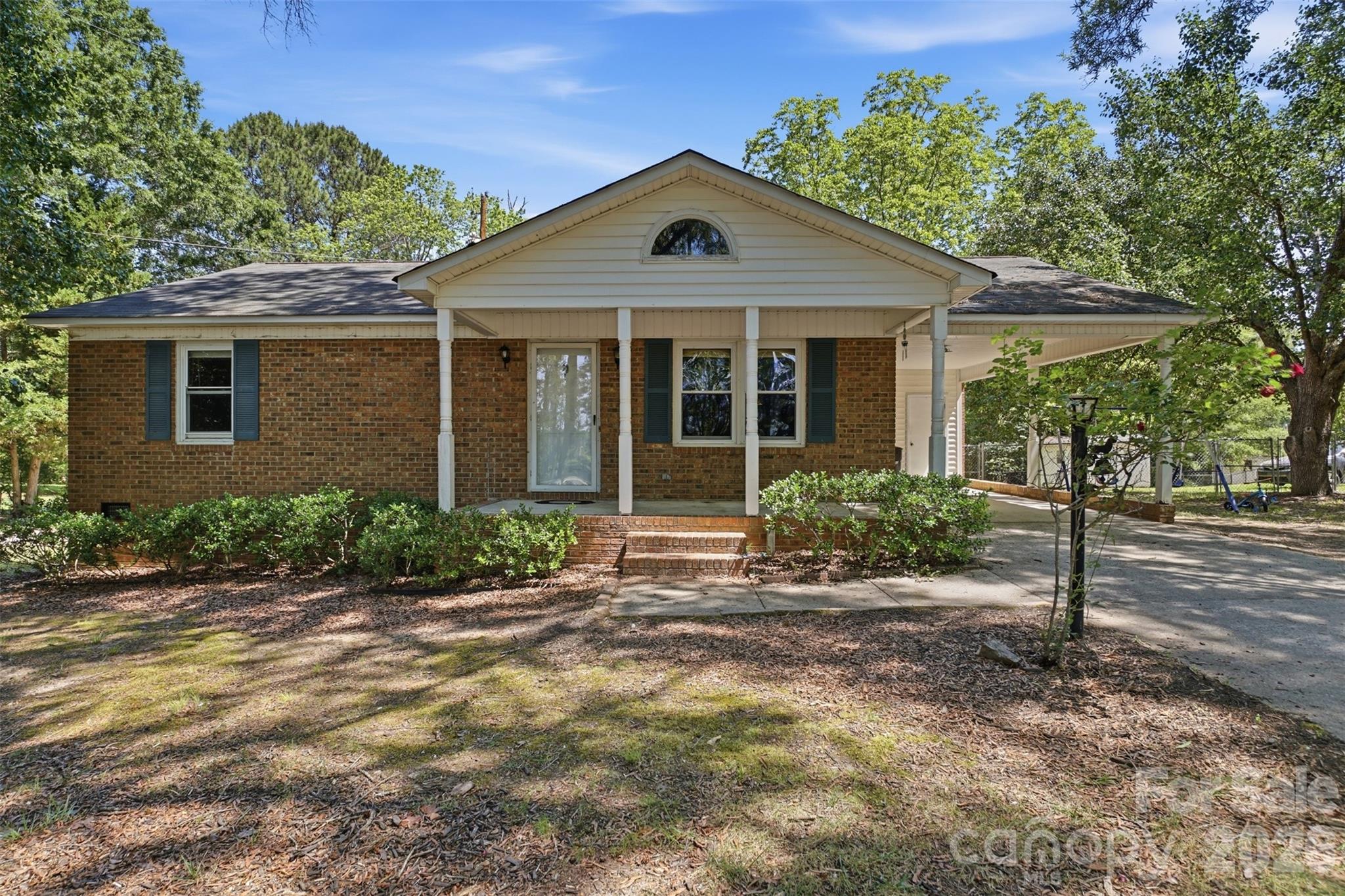 2068 Knight Road Lancaster, SC 29720 - Photo 3 of 26 Gallery Image 3