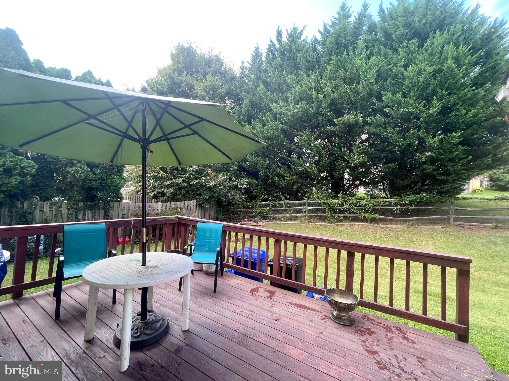 12125 Stoney Bottom Road Germantown, MD 20874 - Photo 20 of 23 a view of a patio with furniture