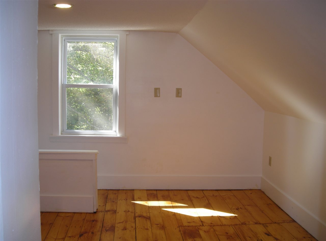 9 Mill Street Troy, NH 03465 - Photo 13 of 15 Gallery Image 13