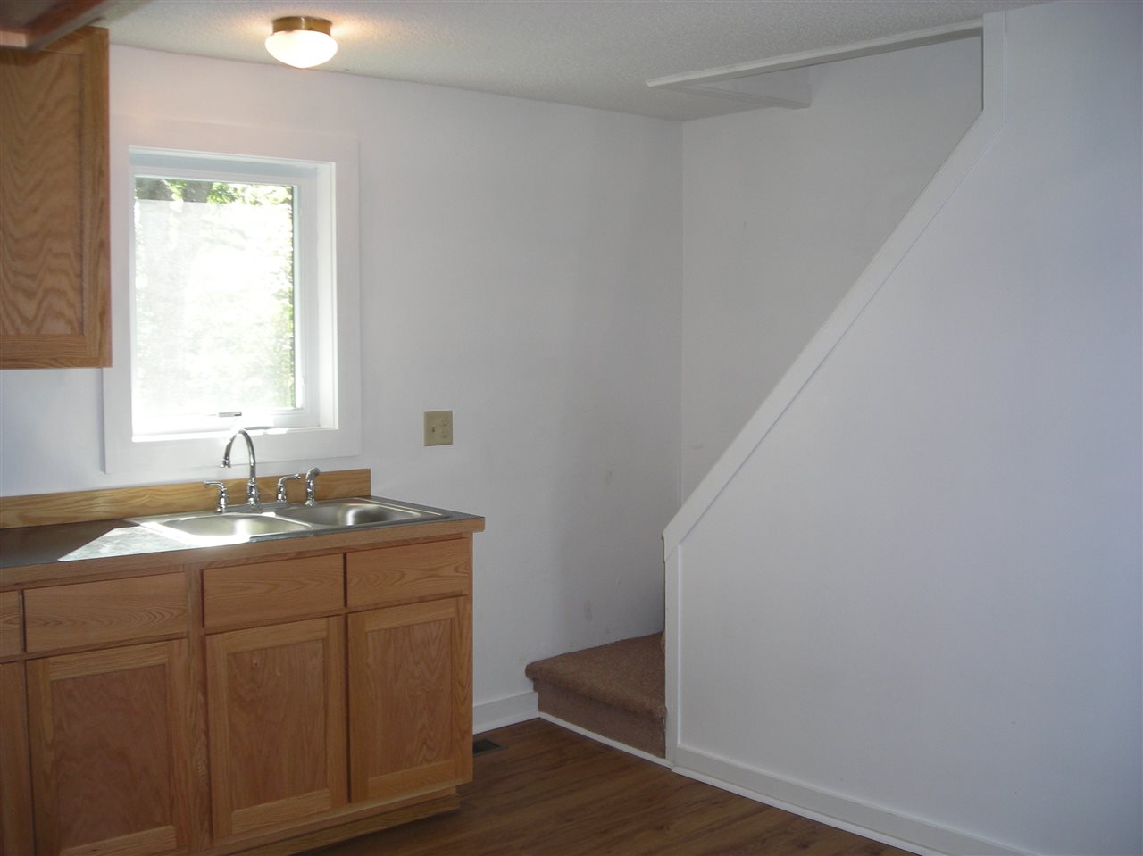 9 Mill Street Troy, NH 03465 - Photo 6 of 15 Gallery Image 6