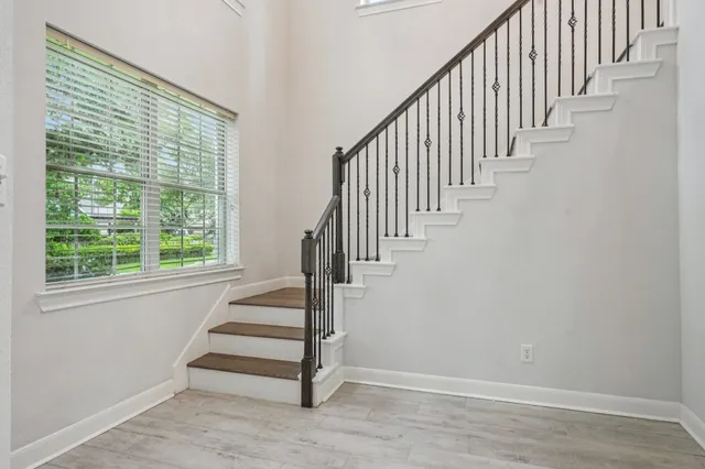 $479,000 | 90 Panterra Way, The Woodlands, TX 77382