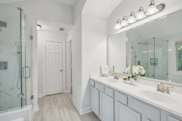 $479,000 | 90 Panterra Way, The Woodlands, TX 77382