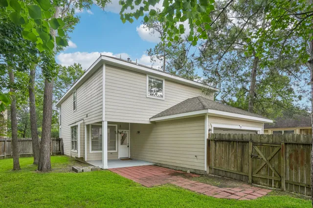 $479,000 | 90 Panterra Way, The Woodlands, TX 77382