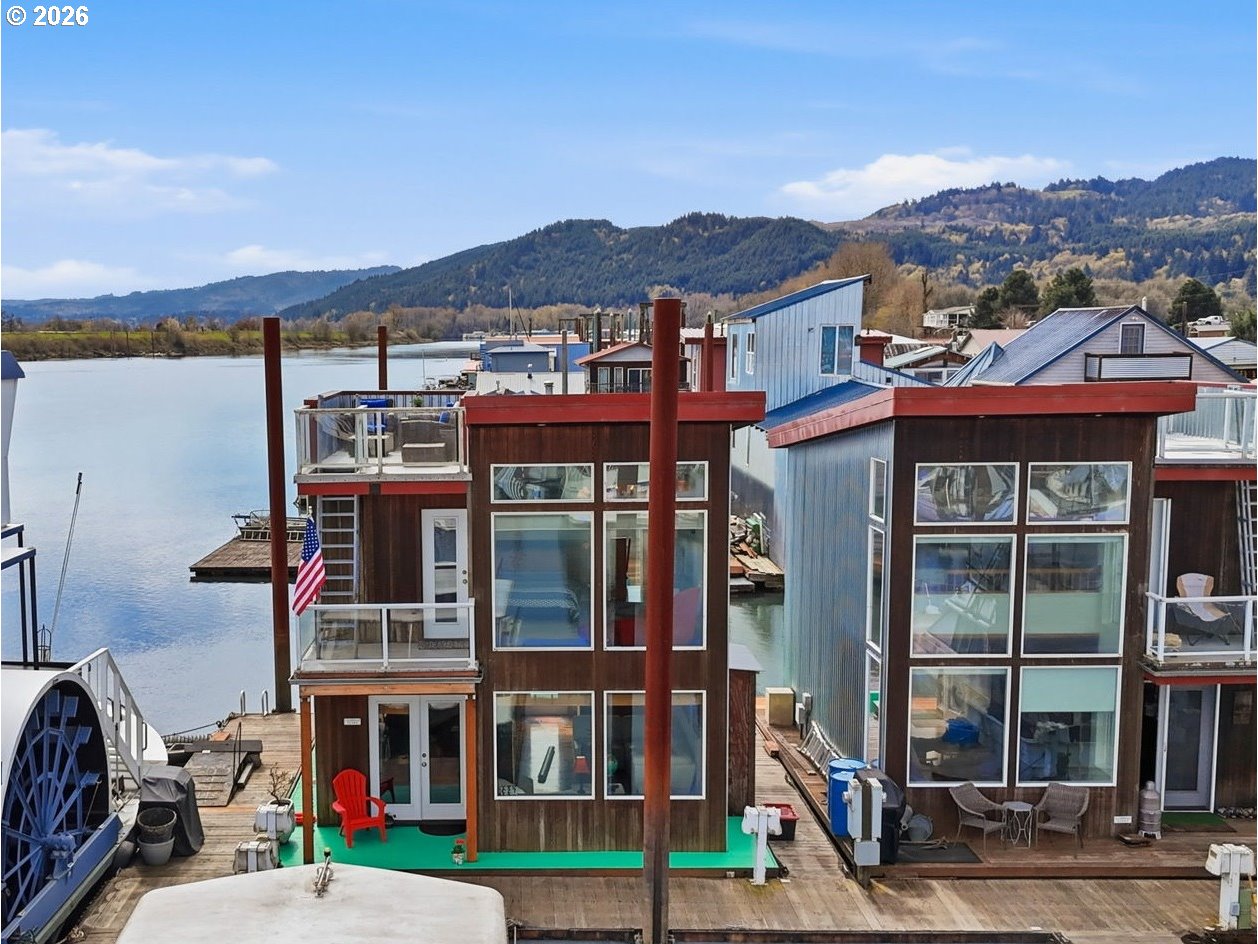 34326 Johnson's Landing Road, Unit C27 Scappoose, OR 97056 - Photo 2 of 38